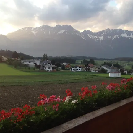 Landhaus Peer Innsbruck Exterior foto